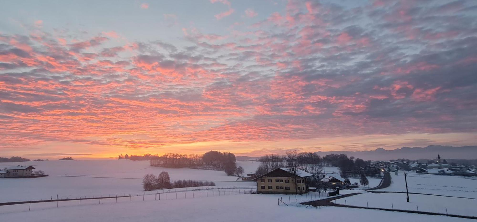 Landgasthof Entenwirt Tarsdorf Exteriér fotografie